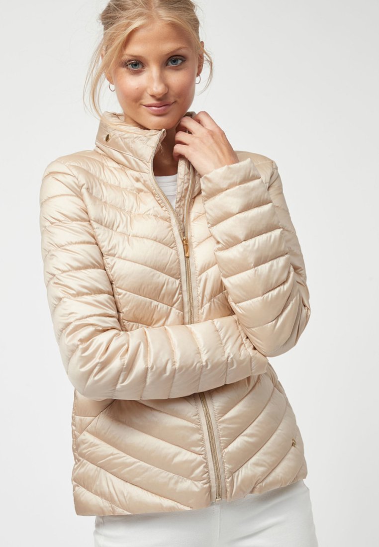 Next Vinterjacka off white Zalando.se Next Vinterjacka off white Zalando.se
