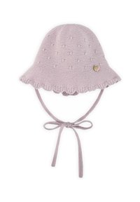 Chapeau seau en tricot lavande clair avec un bord festonné, des pois texturés et des cordons de lien. Présente une épingle décorative sur le côté.