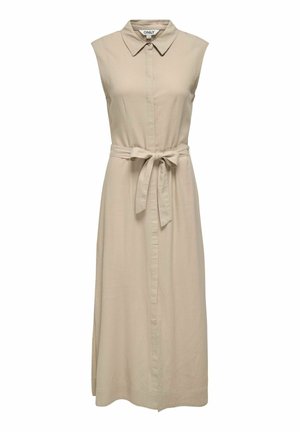 Robe midi beige sans manches avec col, boutonnage dissimulé à l'avant, et ceinture en tissu nouée à la taille.