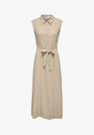 Robe midi beige sans manches avec col, boutonnage dissimulé à l'avant, et ceinture en tissu nouée à la taille.