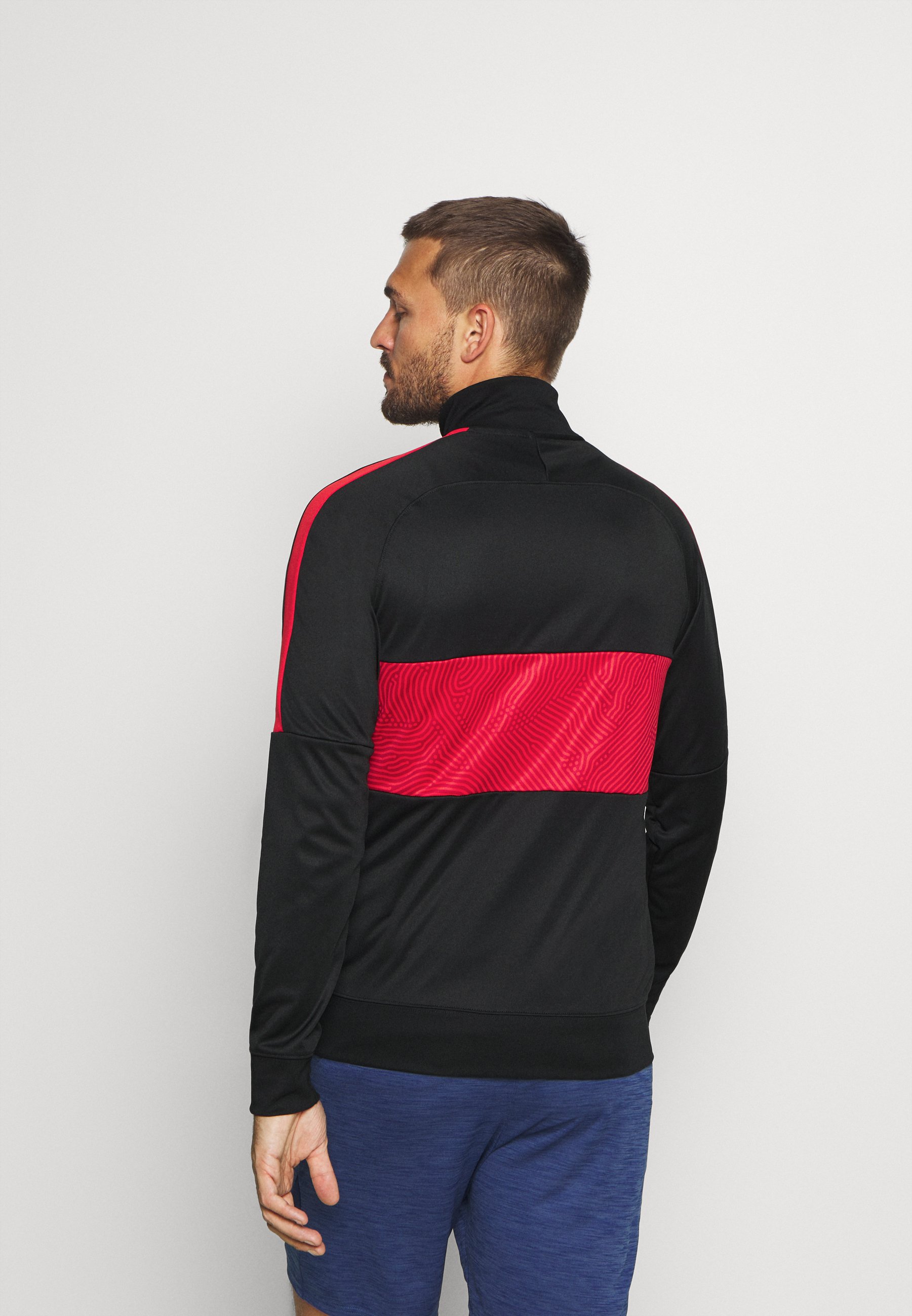 eintracht frankfurt track jacket