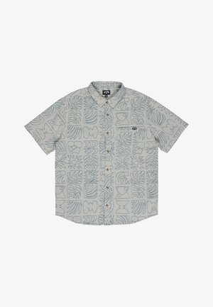 Szara koszula na krótki rękaw z kołnierzykiem i guzikami, z abstrakcyjnymi niebieskimi liniami oraz małą kieszonką na piersi.
