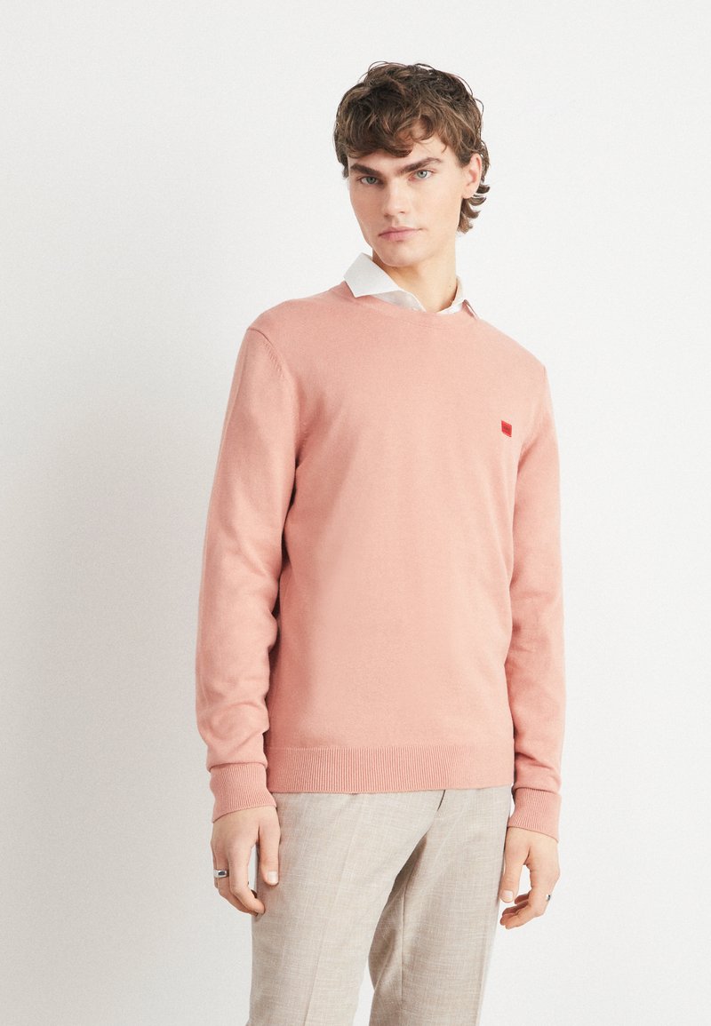 HUGO SAN CASSIUS - Pulover - light pastel red