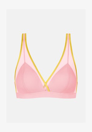 Weicher pinkfarbener, kabelloser BH mit gelbem Rand, durchsichtigen Netzpaneelen und Dreieckscups, dargestellt vor hellgrauem Hintergrund.