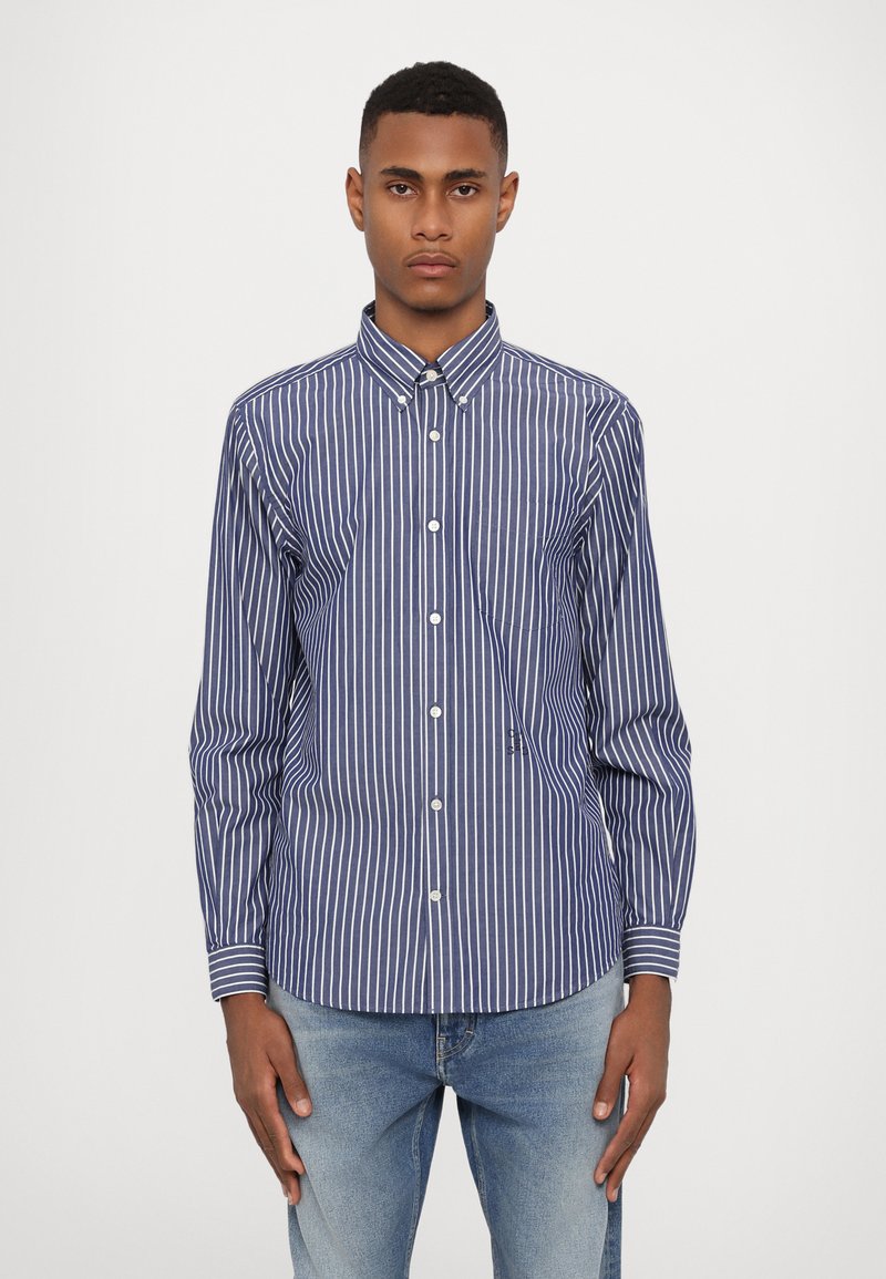 CLOSED - BUTTON DOWN - Camisa - dark night, Ampliar