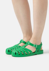 Melissa POSSESSION - Sandaalid - matte green