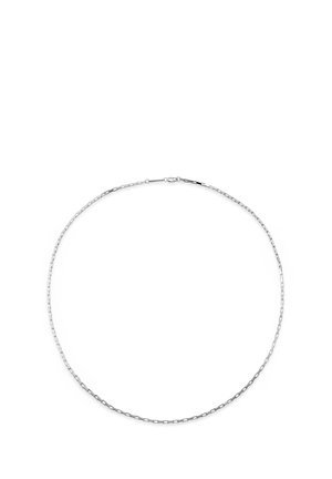 Ohut hopeaketju, jossa on pieniä suorakaiteen muotoisia lenkkejä ja pihalukko, esillä litteänä valkoisella taustalla.