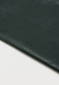 Furla SFERA SOFT MINI SHOULDER BAG - Handtas - deep green