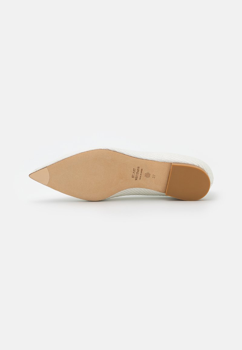 Damen Sneaker | Stuart Weitzman BUCKLE FLAT Klassischer Ballerina cream/offwhite - NT82767 Damen Sneaker | Stuart Weitzman BUCKLE FLAT Klassischer Ballerina cream/offwhite - NT82767