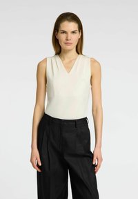 Selected Femme MIT V-AUSSCHNITT ÄRMELLOSES - Blouse - snow white