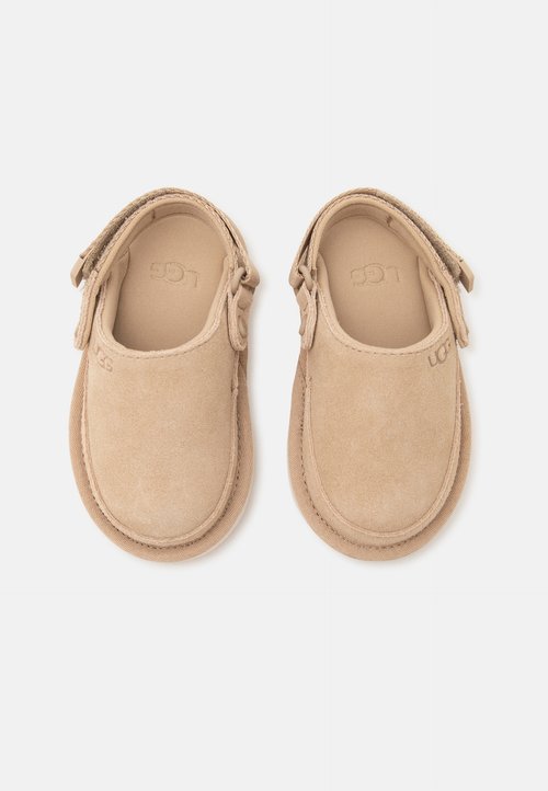 UGG Zuecos Goldenstar - Sand — foto 4