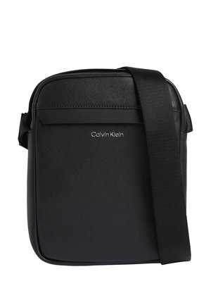 Calvin Klein - Torba na ramię