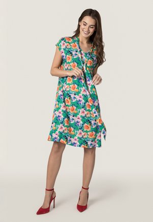UYANGA - Day dress - greem