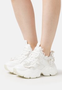 Buffalo - BINARY - Sneakers laag - white/mermaid Miniatuurafbeelding 1