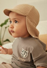 Next CRINKLE  LEGIONAIRE REGULAR FIT - Caps - tan brown