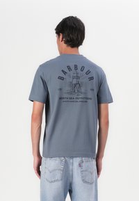 Barbour RELAXED SOUTER - T-Shirt print - blue stone