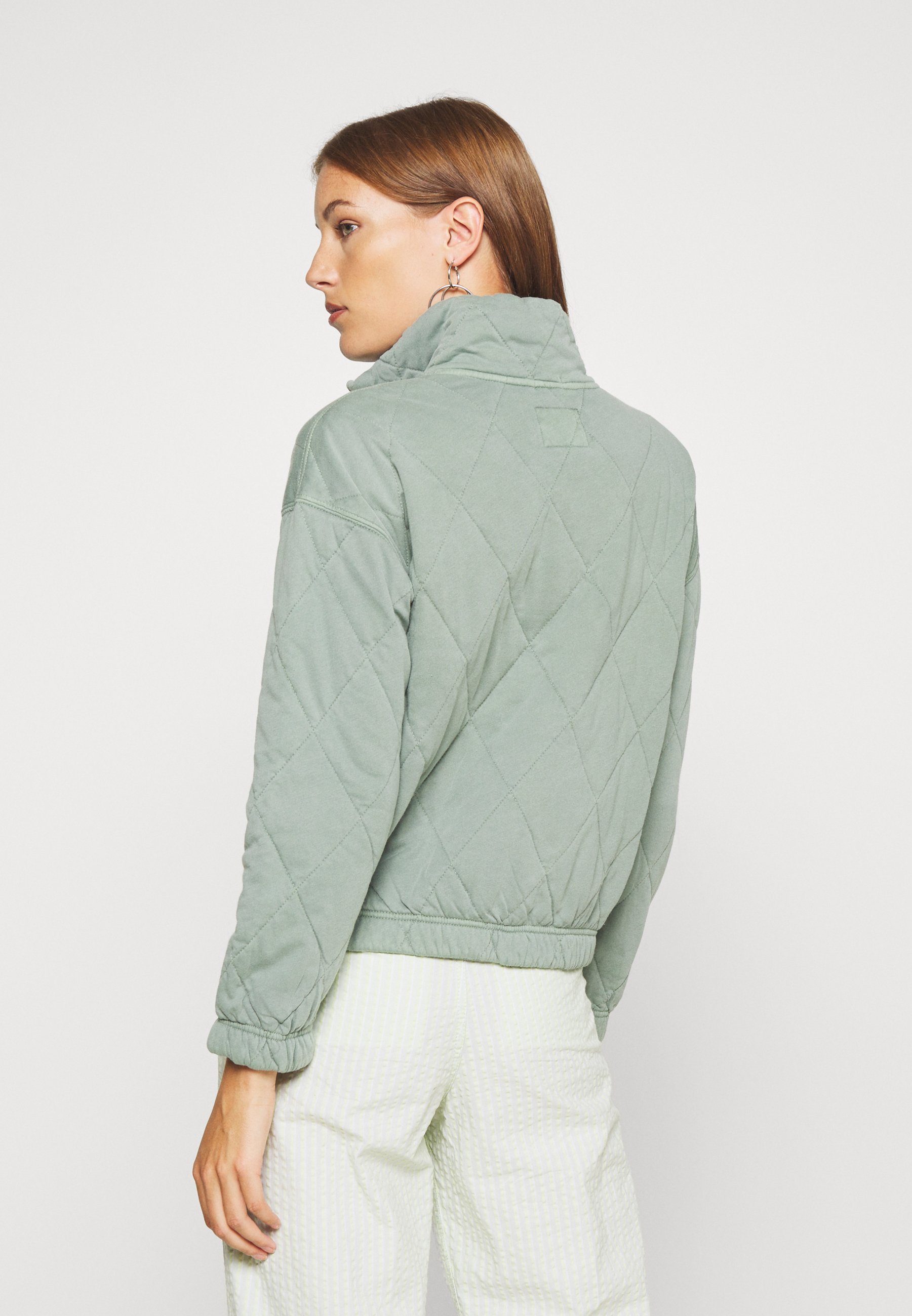 Abercrombie & Fitch QUILTED ZIP Lett jakke green Abercrombie & Fitch QUILTED ZIP Lett jakke green