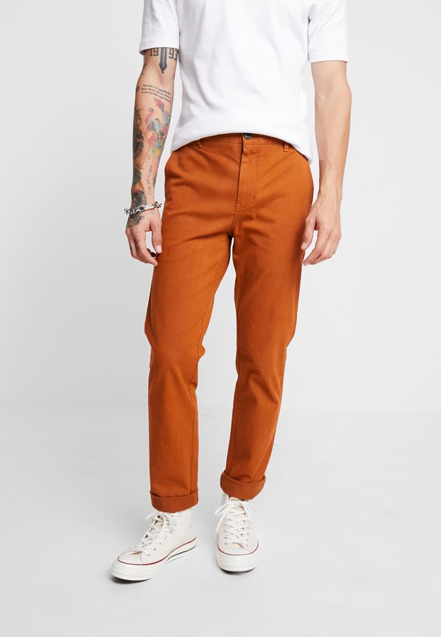 FRANK - Chino - golden brown