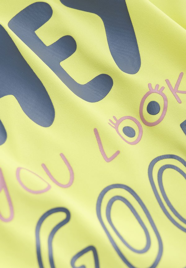 CITSHIRT - Print T-shirt - limelight3