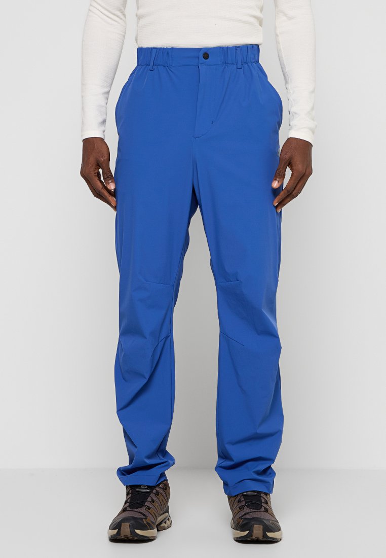 Pantalones montañeros largos