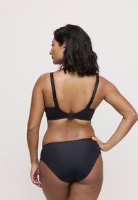 PrimaDonna Slip - black rose