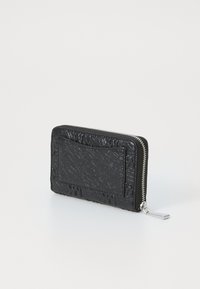 Thumbnail Image 2