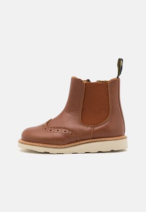 FRANCIS CHELSEA BOOT UNISEX - Zapatos de bebé - chestnut brown