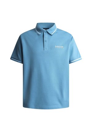 Helles blaues Poloshirt aus Baumwolle mit klassischem Kragen, Drei-Knopf-Leiste und weißen Akzenten am Kragen und an den �Ärmeln.