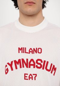 EA7 Emporio Armani Marškinėliai su spaudiniu - star white