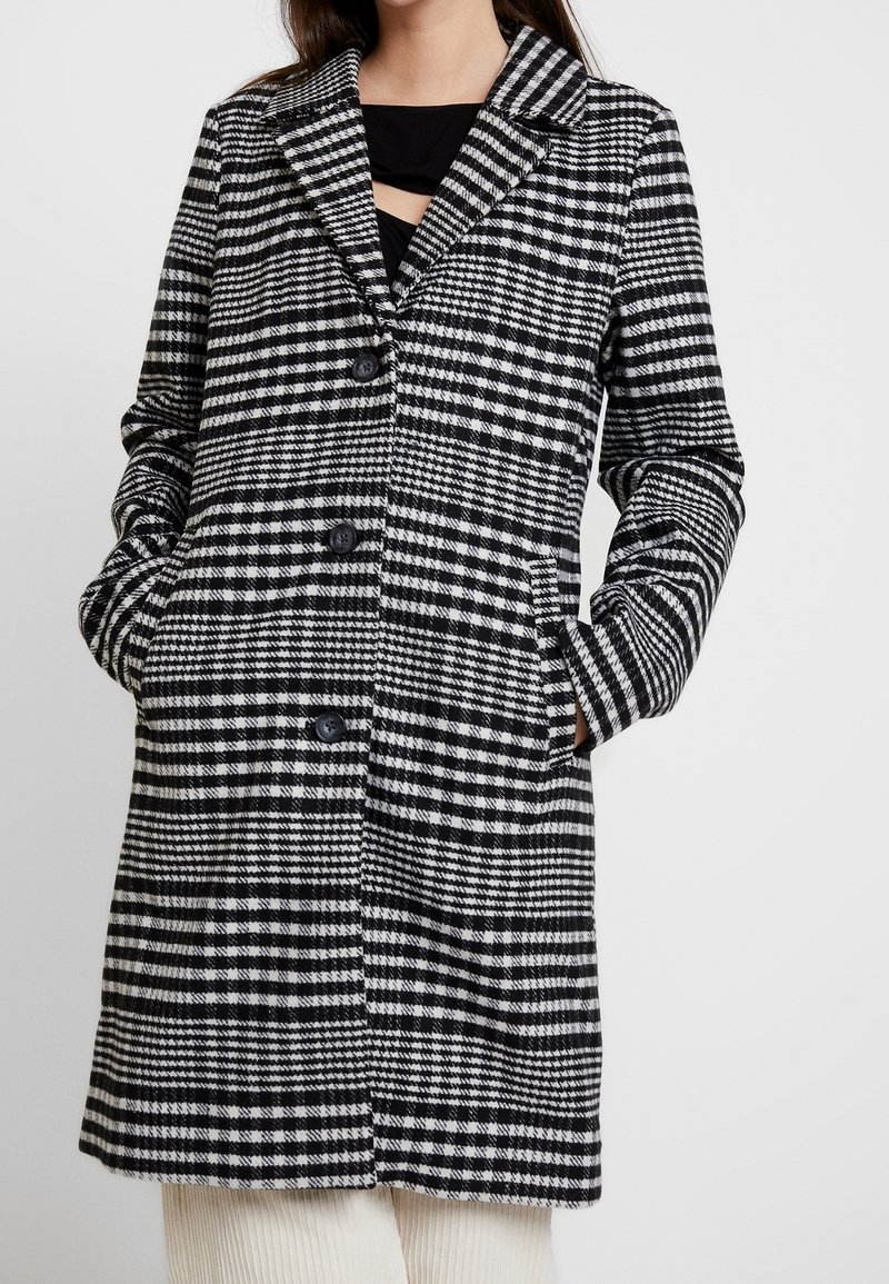 Hollister Co. Cappotto classico - black