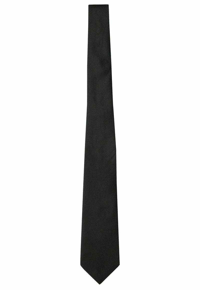 Corbata de etiqueta negra hecha de tela texturizada, con un diseño slim y extremo puntiagudo. La longitud es estándar para ocasiones formales.