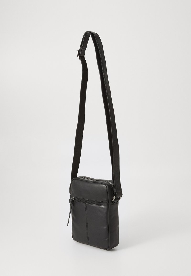 Borsa tracolla uomo in pelle invecchiata Dexter - Montini Bags