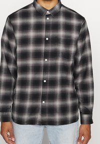 Weekday Camisa - black