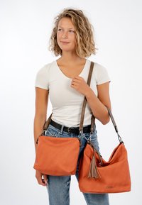 Emily & Noah ELKE - Handbag - rust
