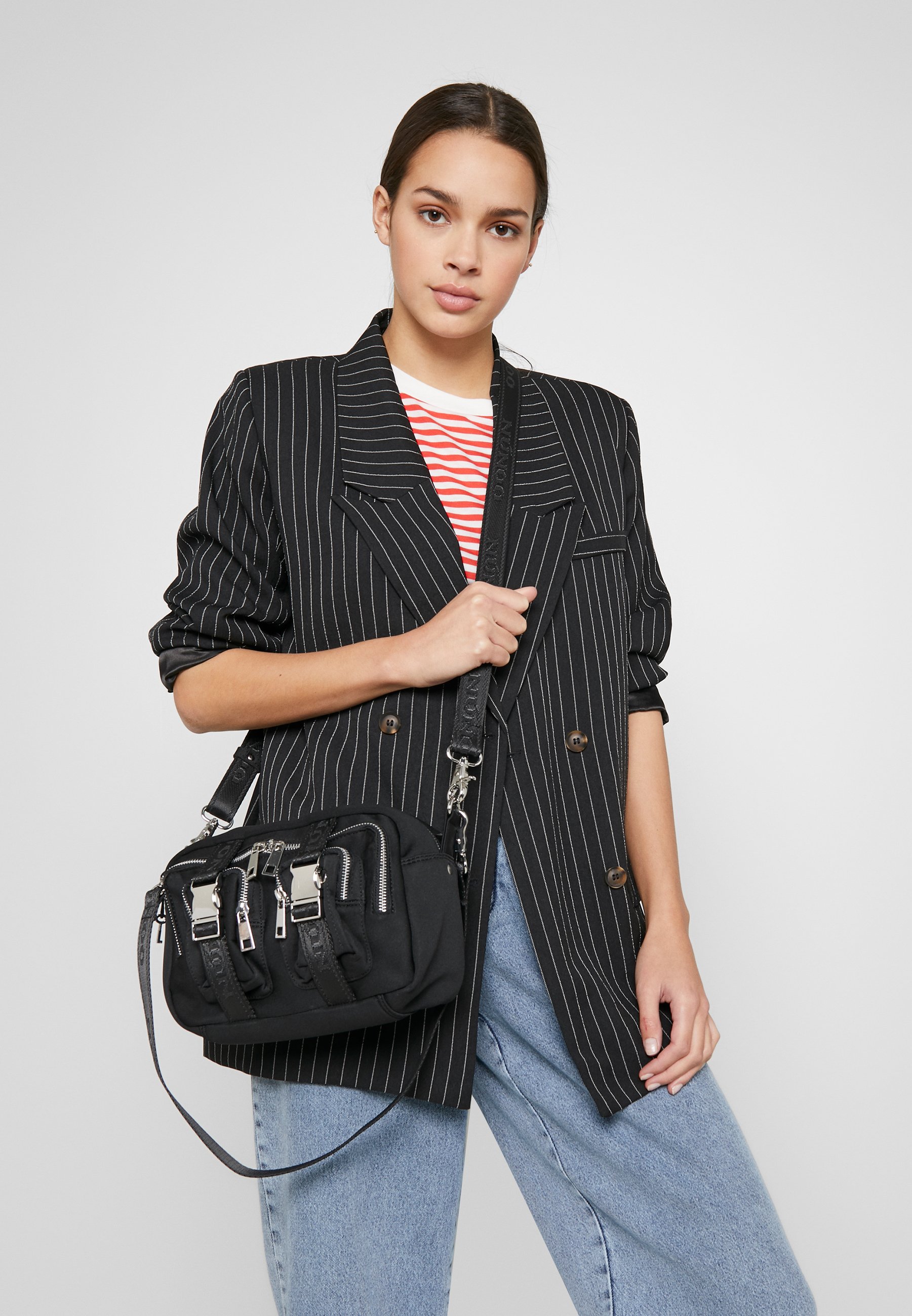 Núnoo ELLIE Skulderveske black Zalando.no Núnoo ELLIE Skulderveske black Zalando.no