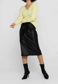 JDY Strickpullover - yellow