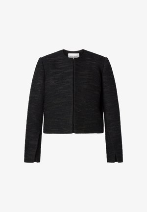 Melnas apgrieztas jaka ar apaļu kakla izgriezumu un garām piedurknēm, ar teksturētu audumu un noslēptu priekšpuses aizdari.