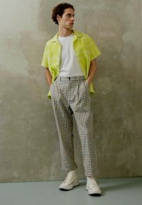 Obey Clothing BENNIE - Overhemd - celery juice multi