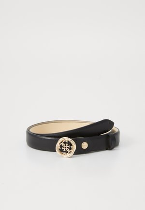 Cintura in pelle nera con una texture liscia, fibbia circolare color oro con un design del logo intrecciato. Fodera interna di colore beige.