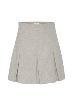 Sivá plisovaná sukňa vyrobená z textúrovaného materiálu, s užším pásom a jemným vzorom po celom povrchu.