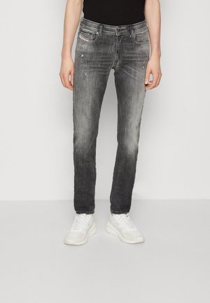 Vaqueros pitillo - grey denim