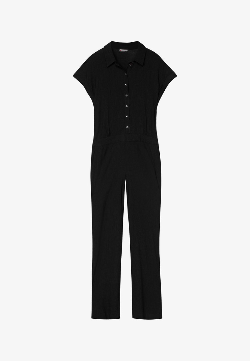 Czarny kombinezon z kołnierzykiem, krótkimi rękawami, zapięciem na guziki z przodu i prostymi nogawkami. Wykonany z lekkiego materiału o teksturowanym wykończeniu.