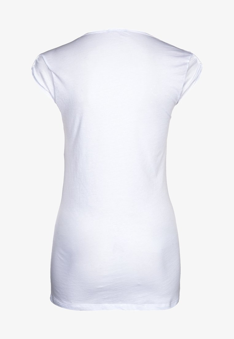 Biała bawełniana koszulka z krótkim rękawem, okrągłym dekoltem i dopasowanym krojem. Gładka faktura i prosty design bez wzorów czy akcentów.