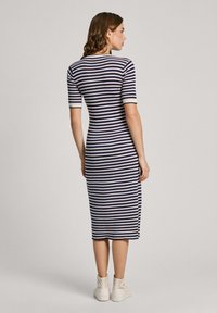 Pepe Jeans Pārliekama kleita - ivory white