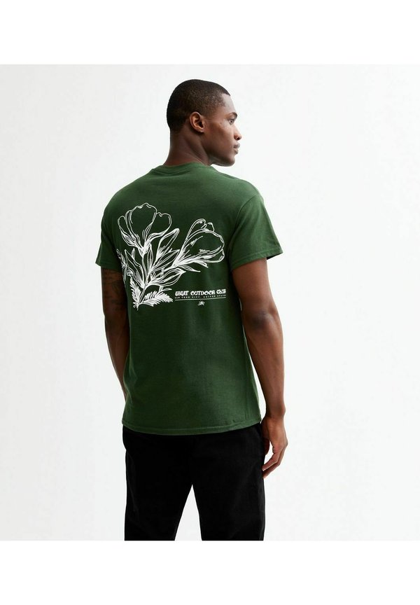 OVERSIZED GREAT OUTDOOR CLUB PRINTED - T-Shirt print