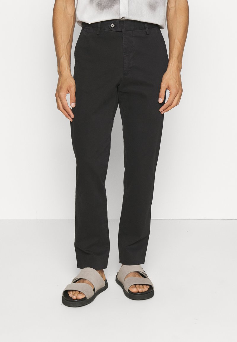 Article One Bolton Chino (Black)