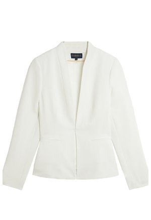 Blazer blanc en tissu lisse, avec un col cranté, une fermeture à un bouton et deux poches avant. Coupe ajustée avec des manches longues.