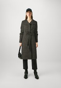 DRYKORN LEICESTER - Cappotto classico - brown