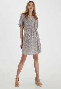 b.young BYMMJOELLA - Robe de jour - multi coloured