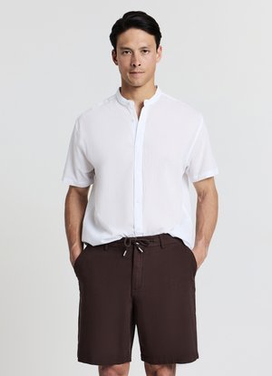 BERMUDA CENTRALE  - Shorts - caffè